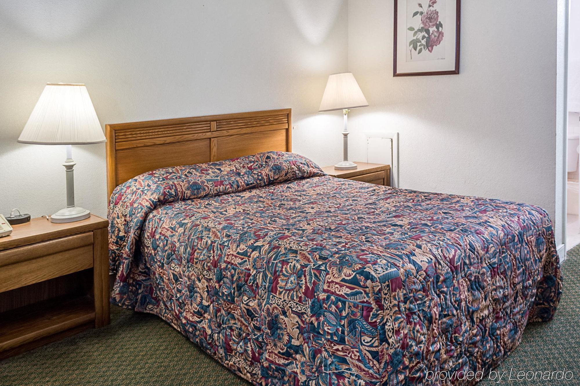 Templeton Gateway Inn מראה חיצוני תמונה